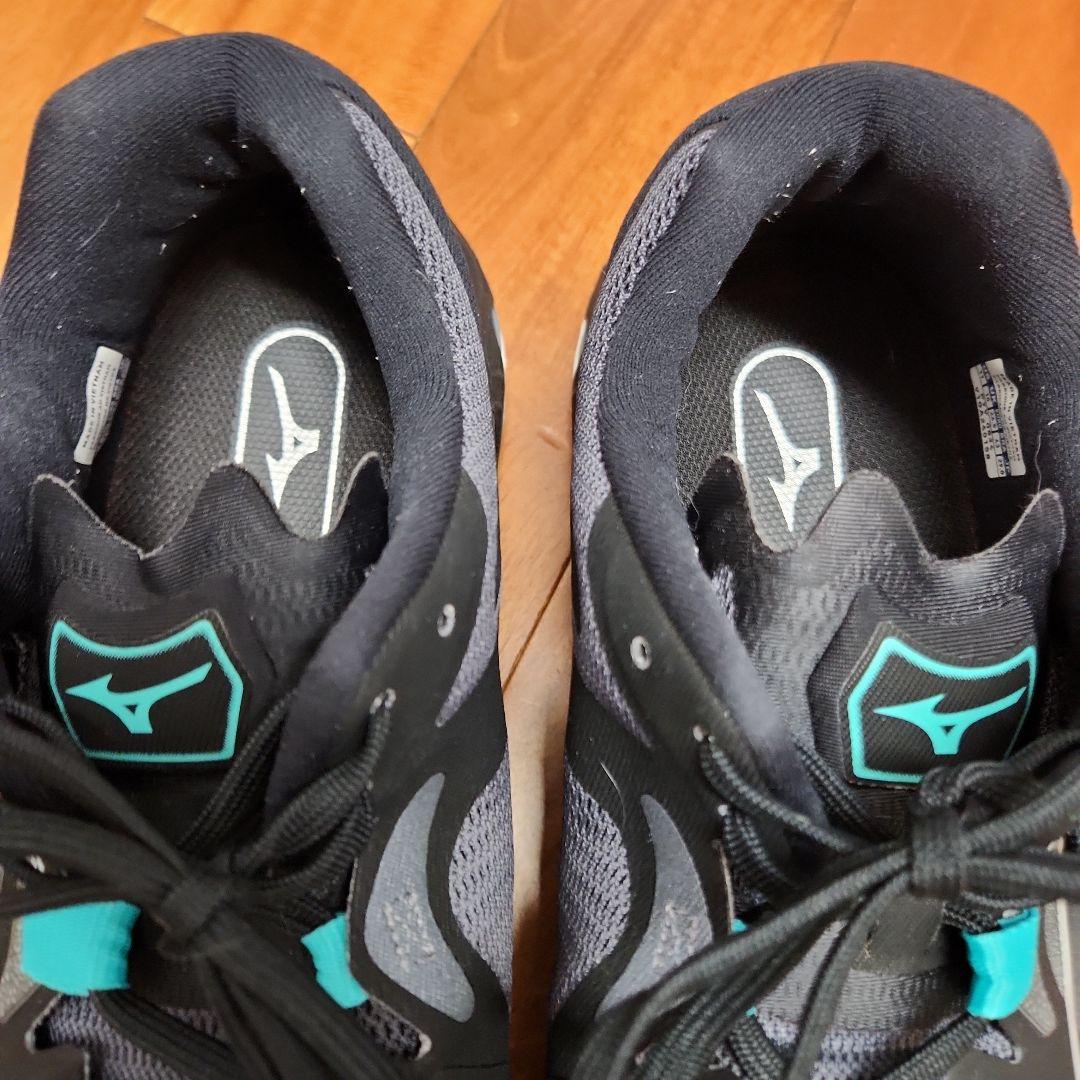 Mizuno Wave Lightning Z6 バレーボールシューズ２９センチ