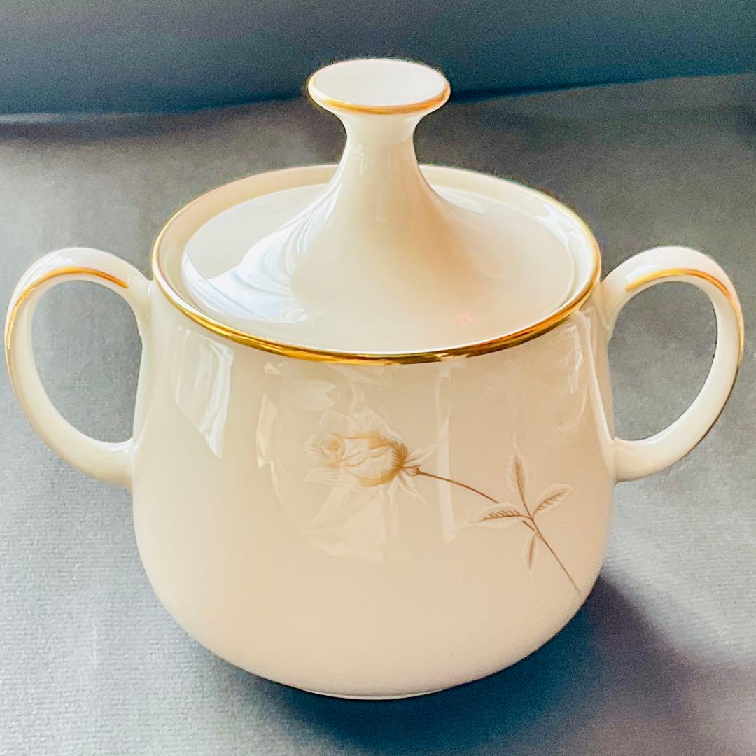 ノリタケ アイボリーチャイナ NORA 白薔薇　金彩　ティーセット 6人分