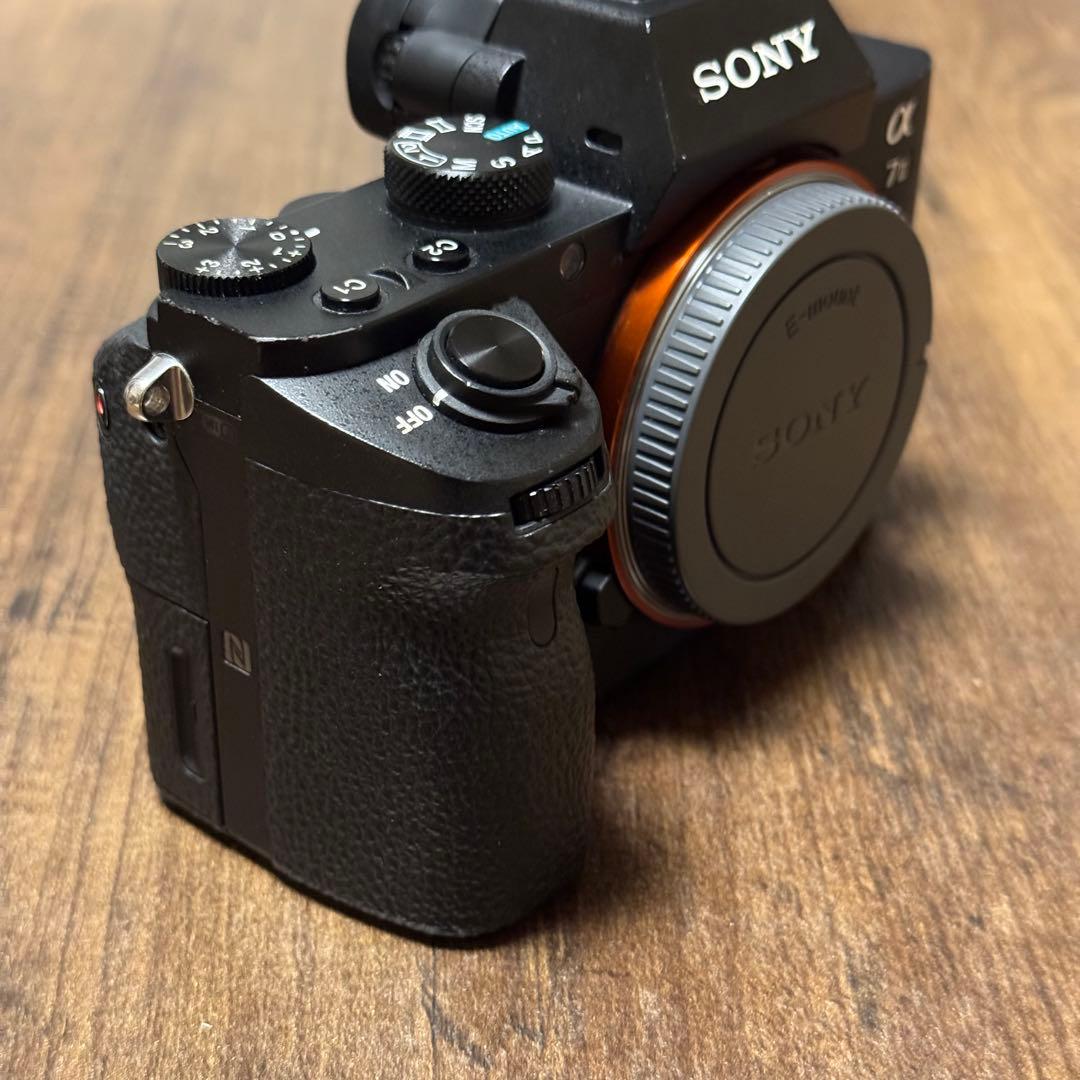 【早い者勝ち】SONY α7II ILCE-7M2 ミラーレス一眼カメラ