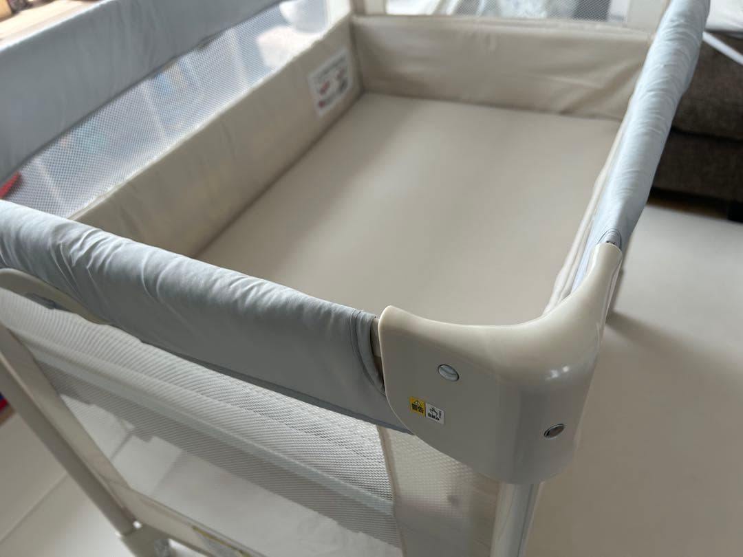 【美品】 アップリカベビーベッド ココネルエアー AB