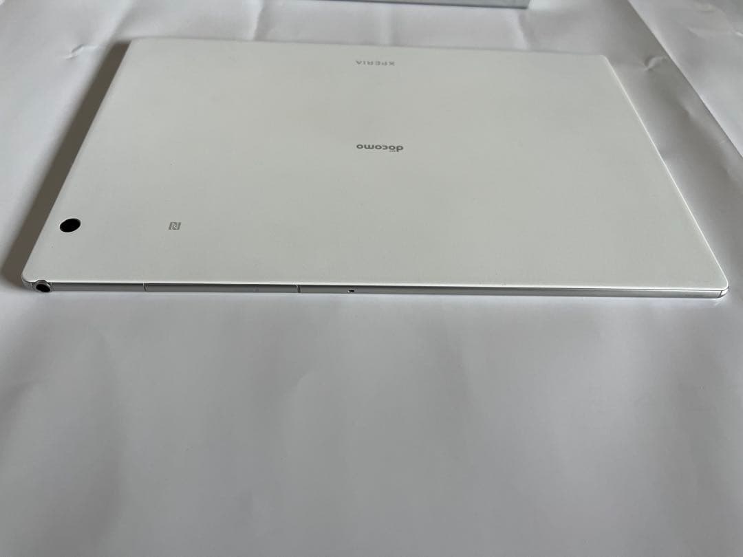 Androidタブレット本体 SONY Xperia Z4 Tablet docomo SO-05G