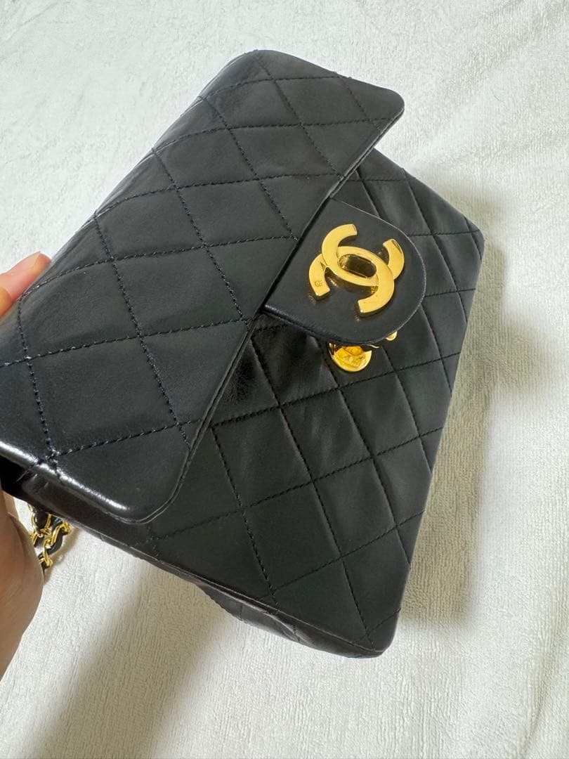 シャネルミニマトラッセトカベン