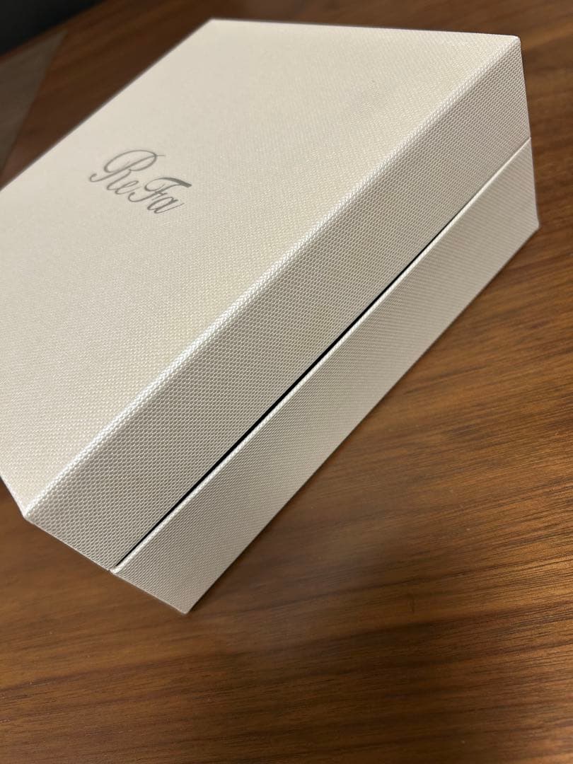美品 正規店購入 ReFa CARAT RAY RF-PC2019B 付属品有り