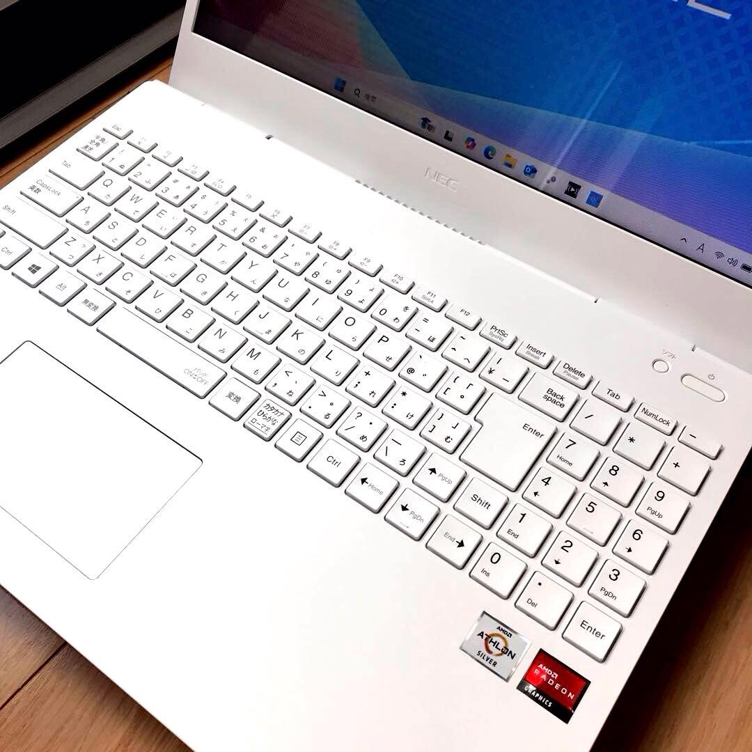 NEC LaVie N1515/AAW 【office 】