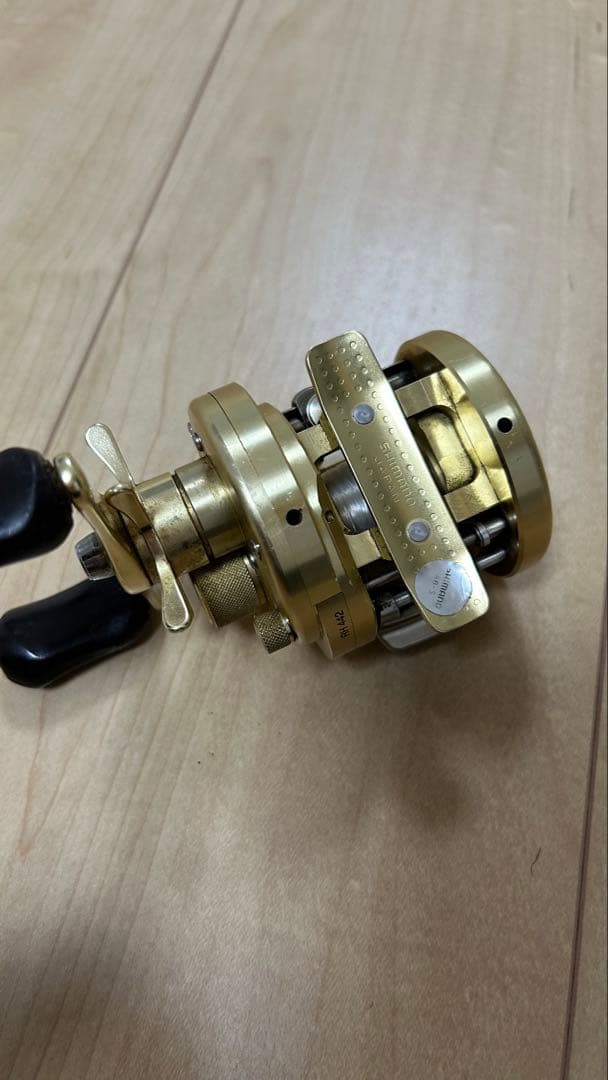 Shimano Calcutta Conquest 100 ベイトリール