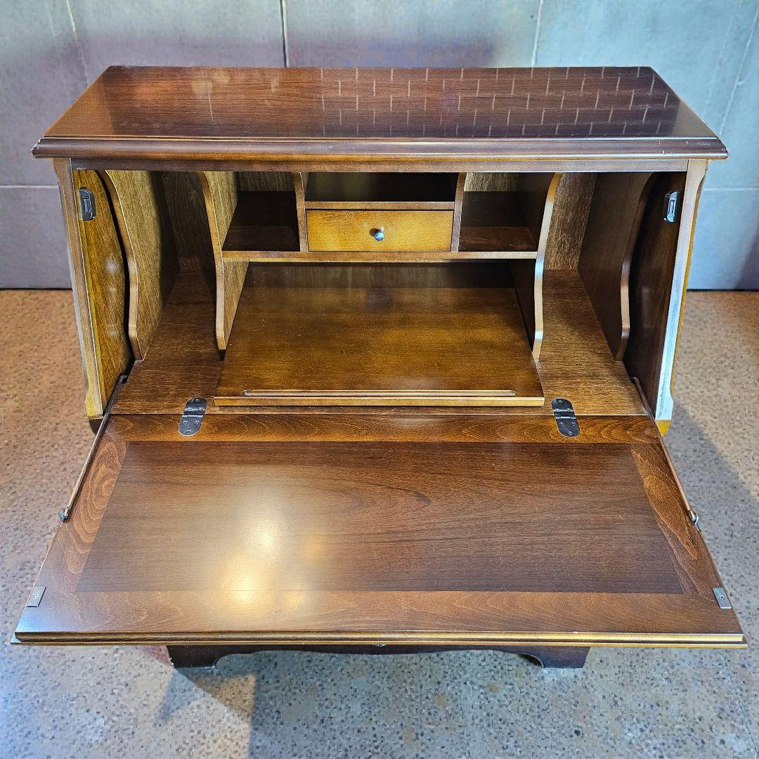 Ｊ*Ｉ様 カリモク コロニアルシリーズ ライティングビューロー/デスク QC30