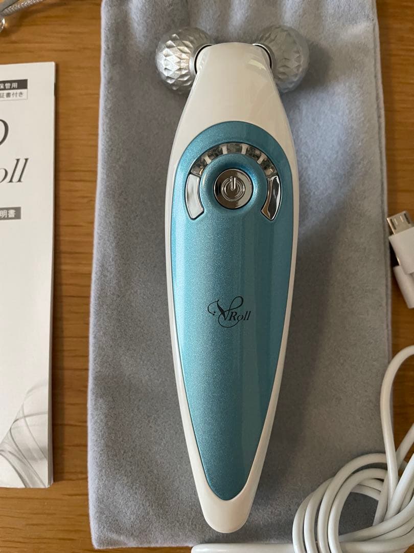 フォーデイズV Roll 美顔器