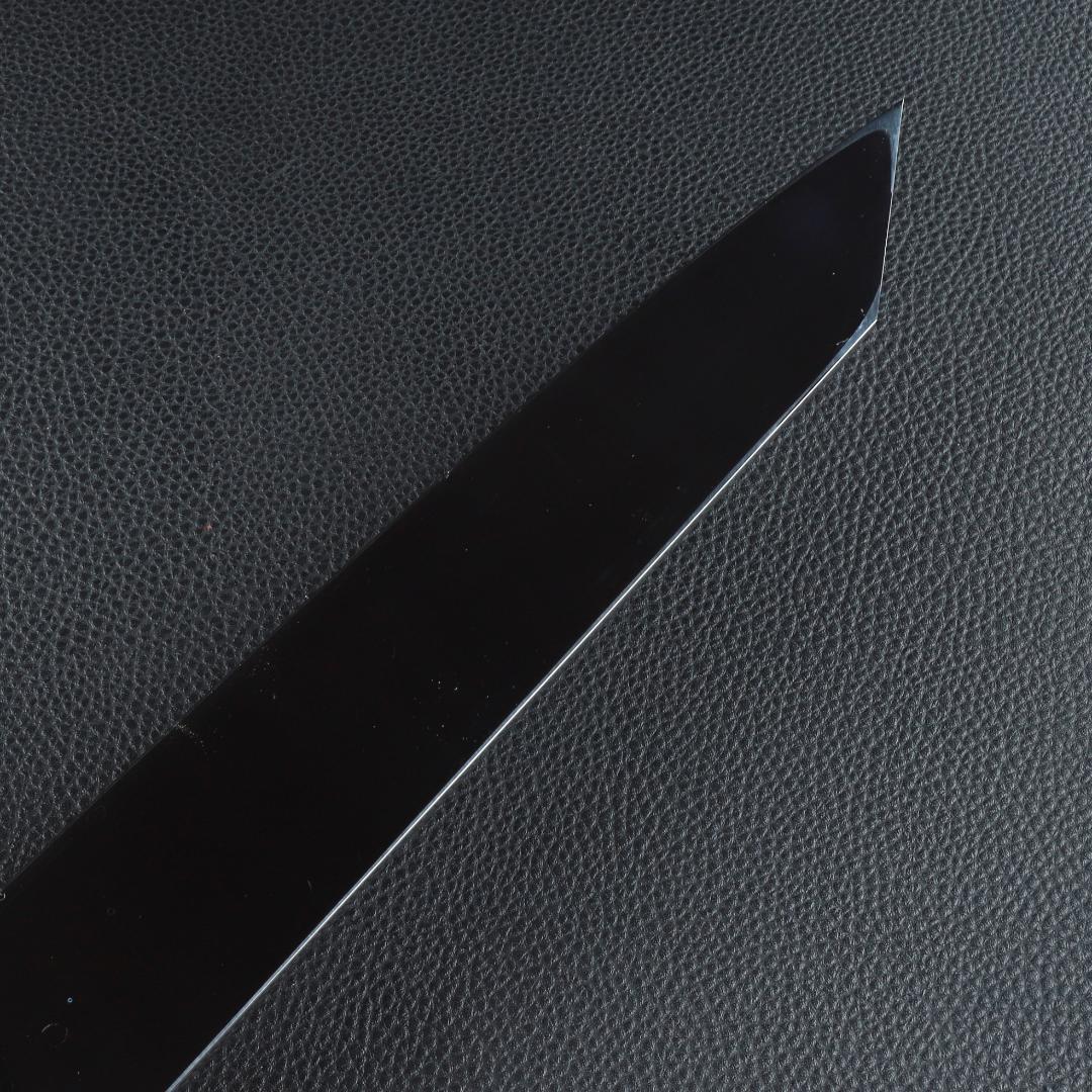 10825切付柳刃包丁 尺三刺身包丁鏡面仕上げ 刃は究極の切れ味黒檀黒水牛八角柄