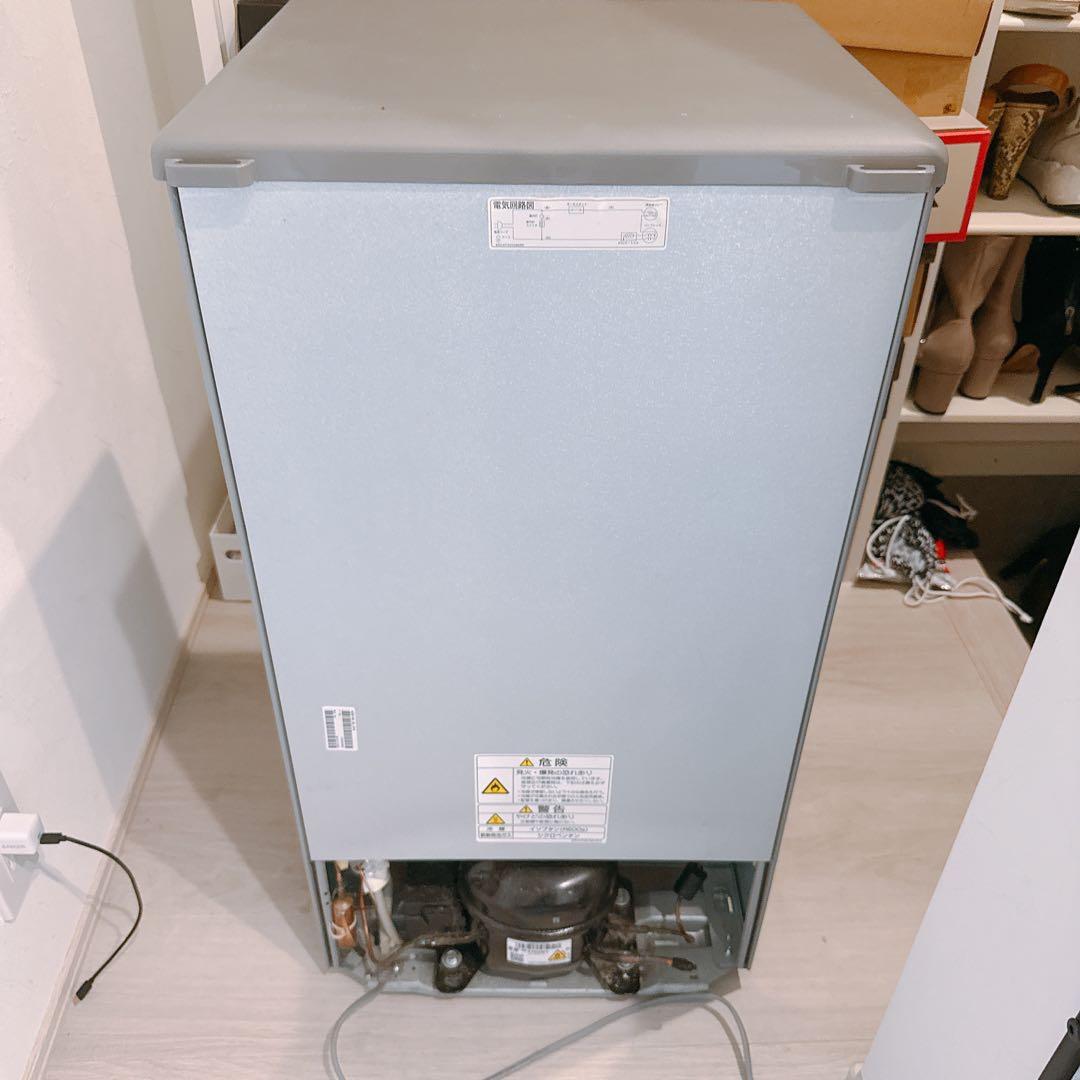 冷蔵庫 製氷機能付き 75L AQUA ノンフロン直冷式　AQR-8G　直冷式