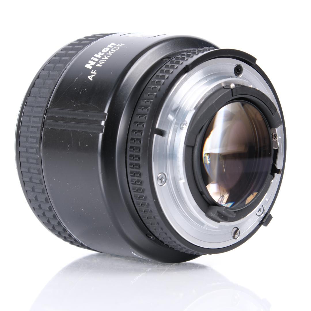 綺麗 Nikon AF NIKKOR 85mm F1.8D