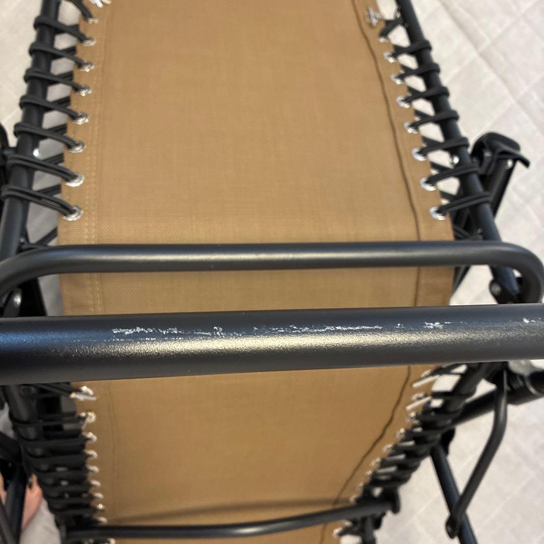 ブラウンリクライニングチェア