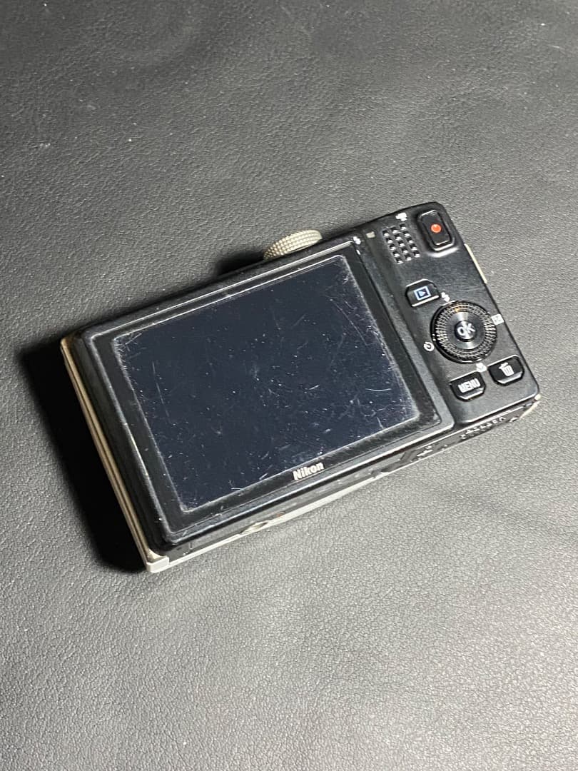 Nikon ニコン COOLPIX クールピクス S8200 ホワイト