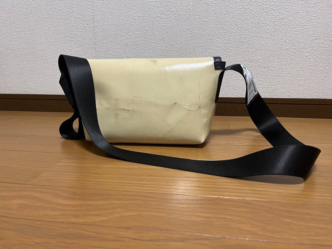 FREITAG ショルダーバッグ アイボリー F41 HAWAII FIVE-0