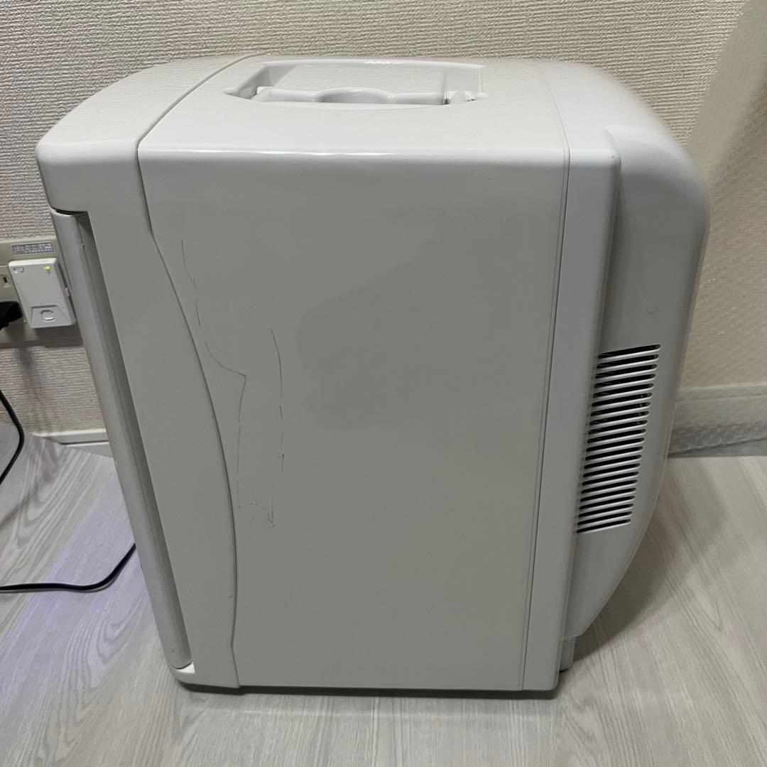 VERSOS 冷温庫 VS-404WH 25L ホワイト