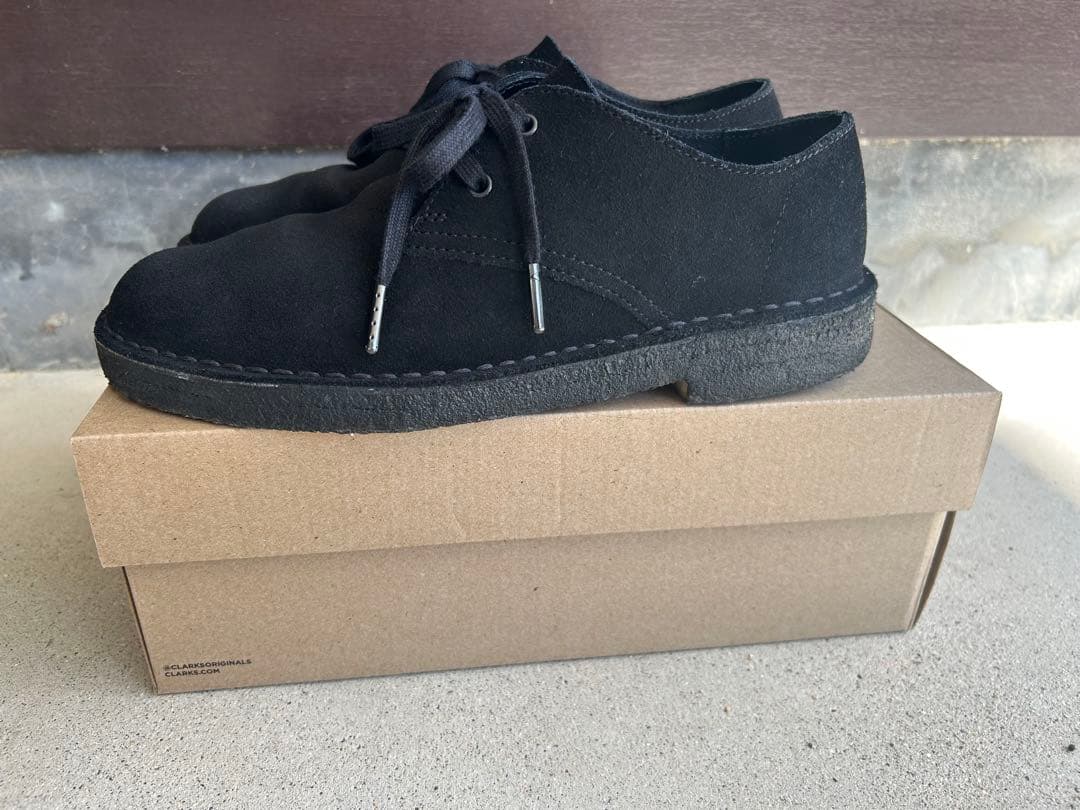 クラークスオリジナル　デザートカーン　ブラック