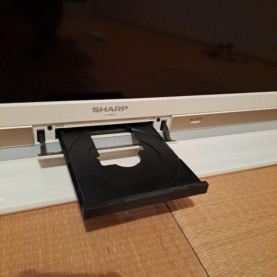 値下げしました。SHARP AQUOS LC-40R30-W