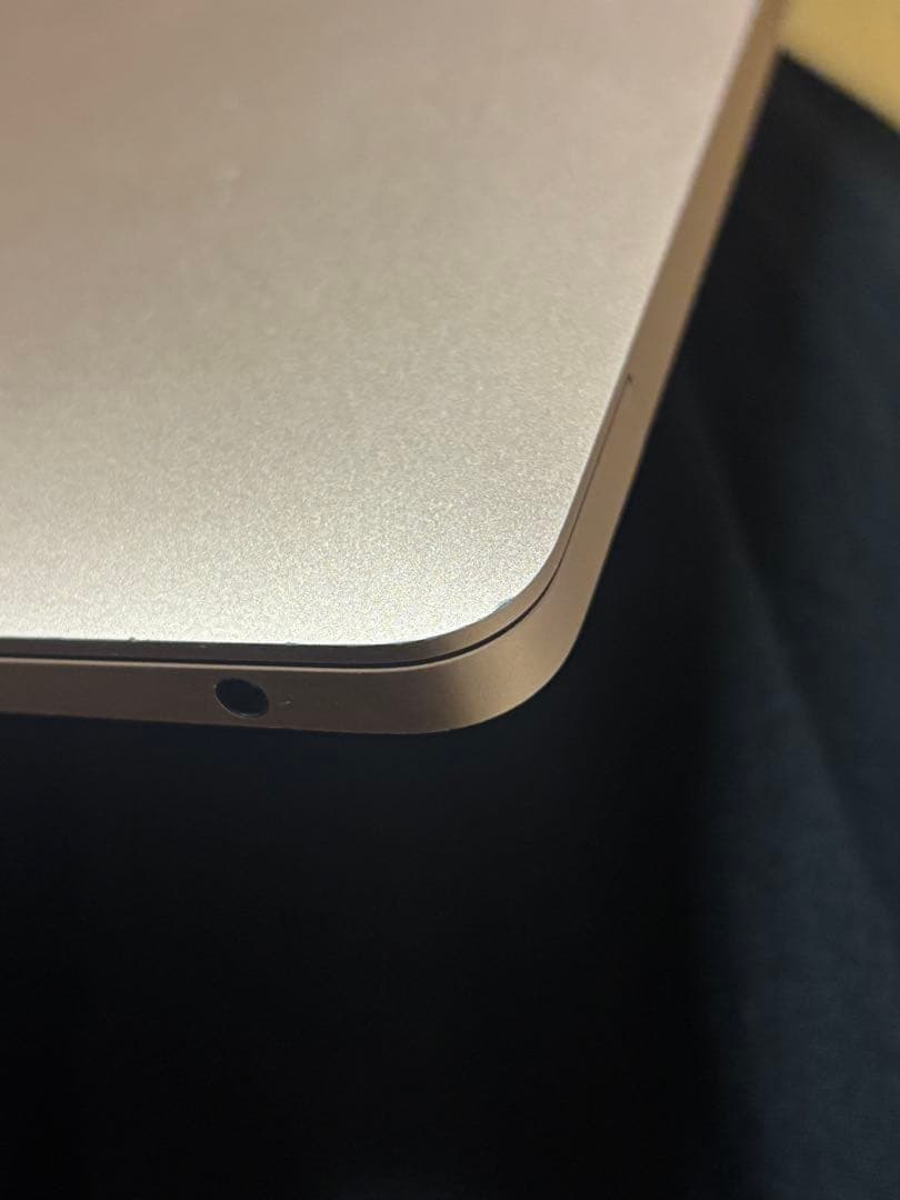 MacBook Air 2020 M1チップ　256G 8G