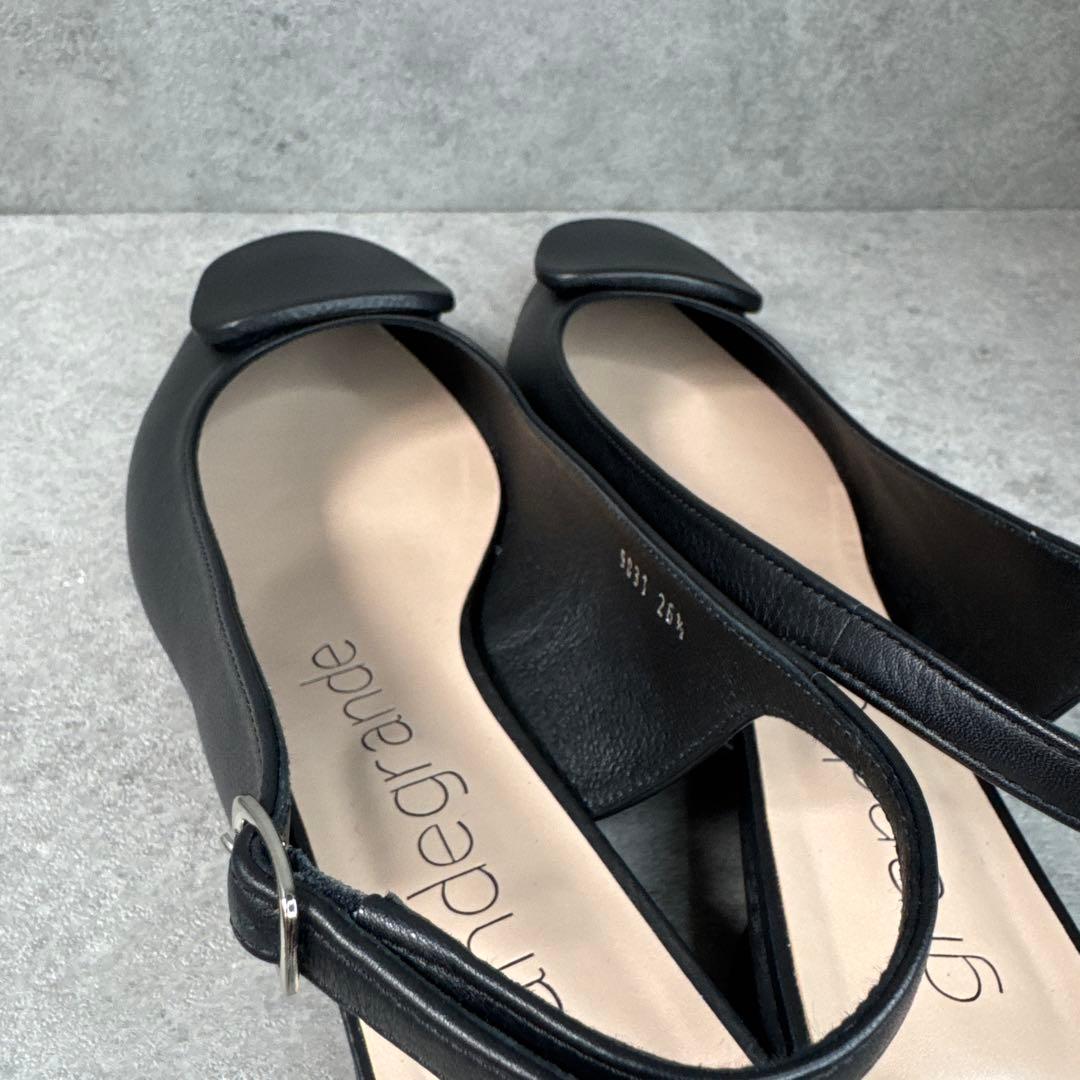 新品！グランデグランデ　26.5 ミュール　ポインテッド　ビジューレザーパンプス