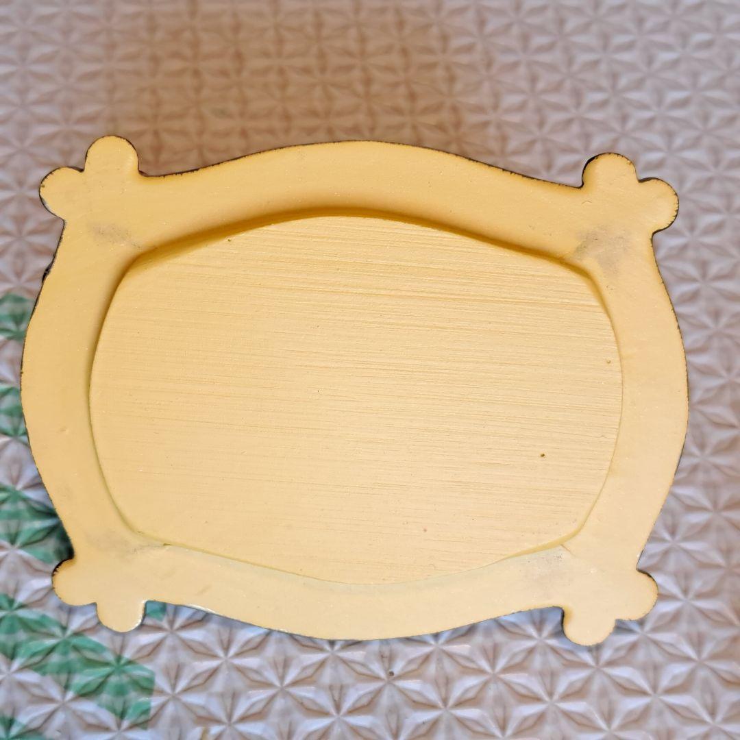 オーロラ姫　ジュエリーケース　バラ装飾 ゴールド アクセサリーケース