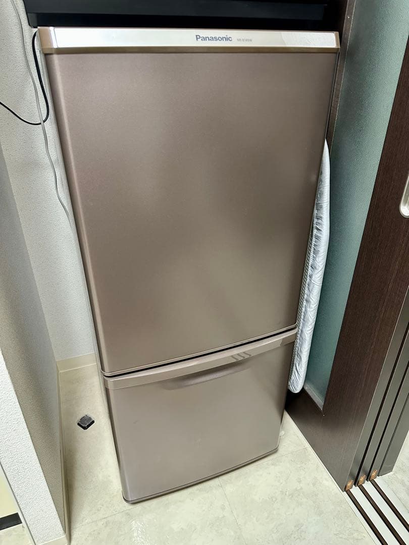 【引き取り/発送変更可】パナソニック 冷蔵庫 NR-B149W ブラウン