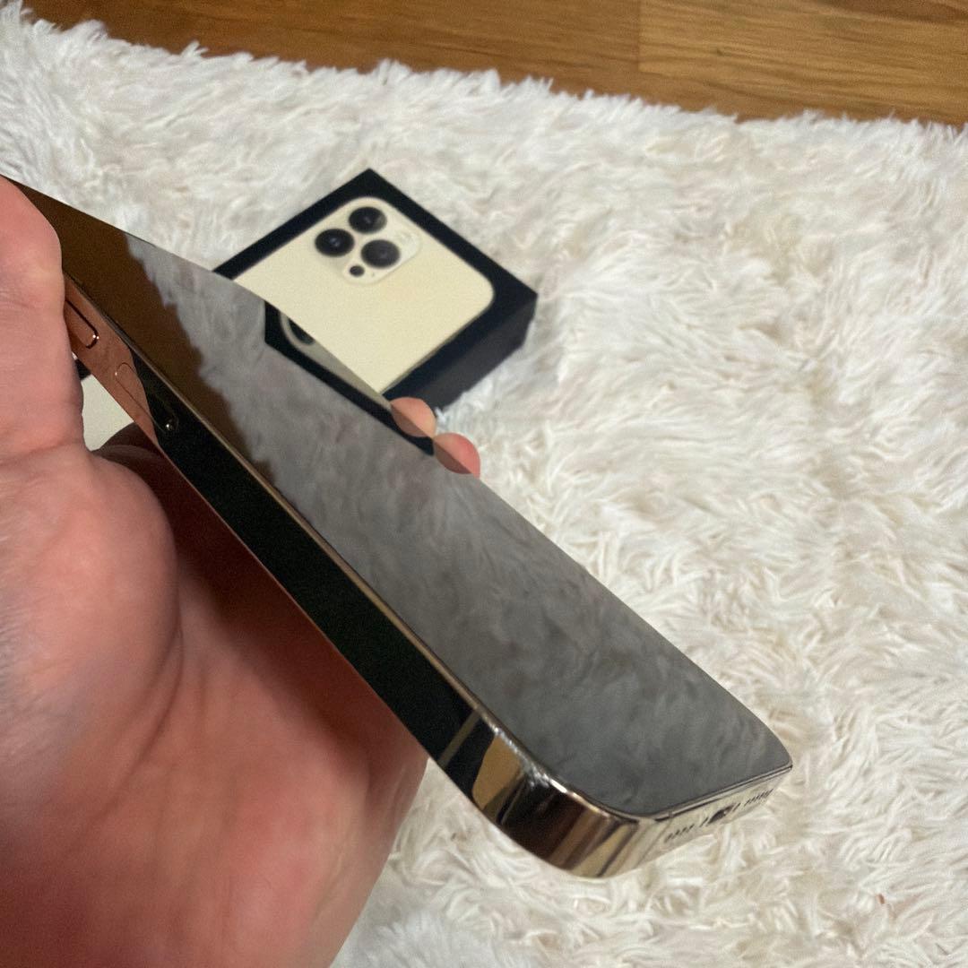 Apple iPhone 13 Pro max ゴールド 本体