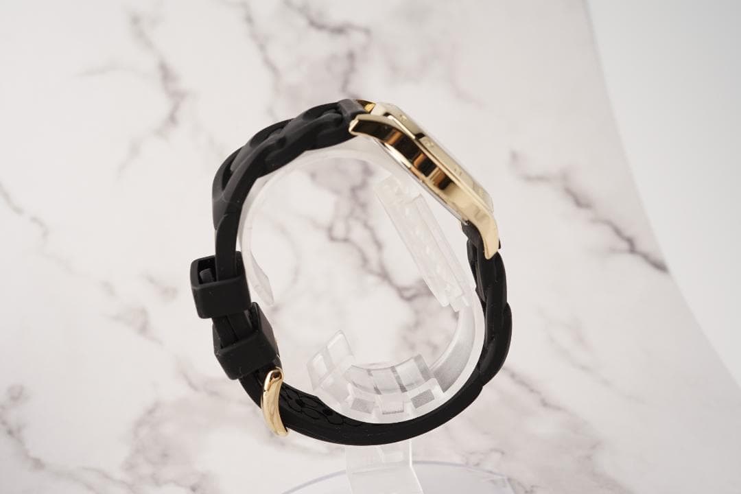 箱付き✨稼働 COACH–コーチ 腕時計 ブラック 文字盤 ベルト ゴールド色