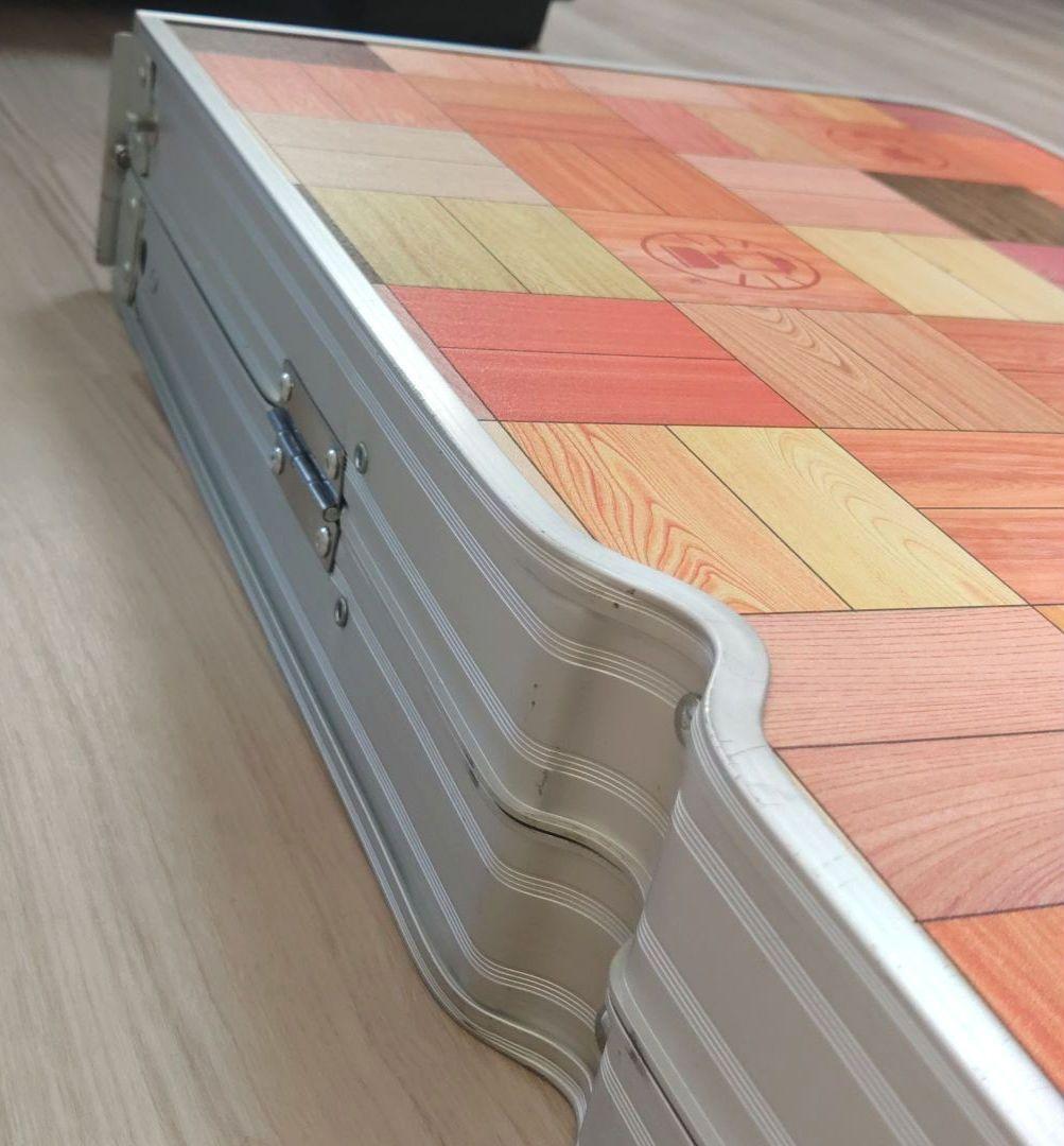 Colemanナチュラルモザイクファミリーリビングセットプラス6人用