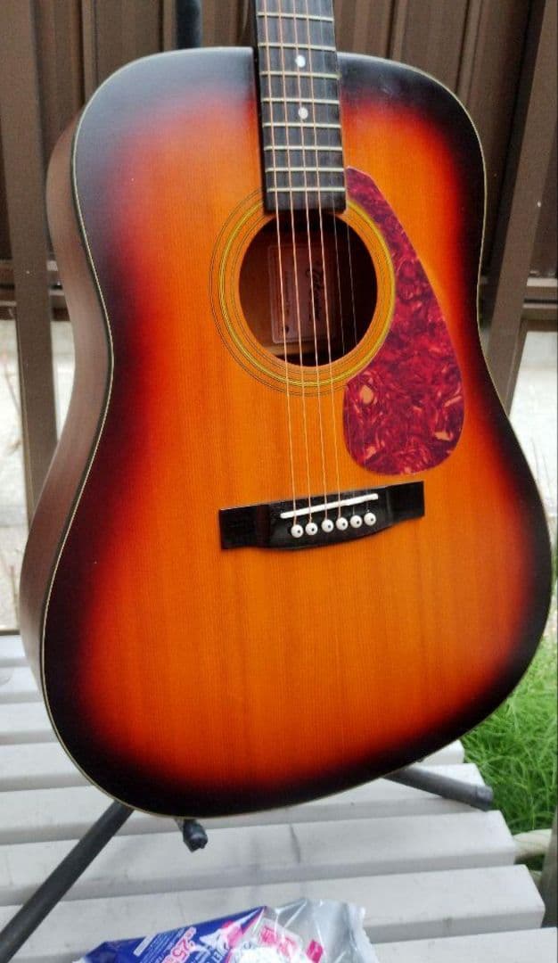 超美品 Takamine Tシリーズ（？） PU付エレアコ マットTBS