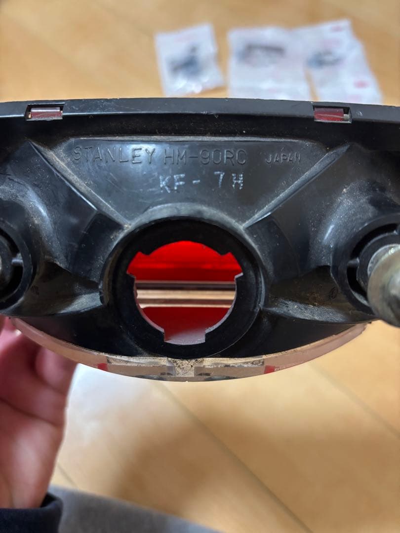 CBR400F 純正テールランプ