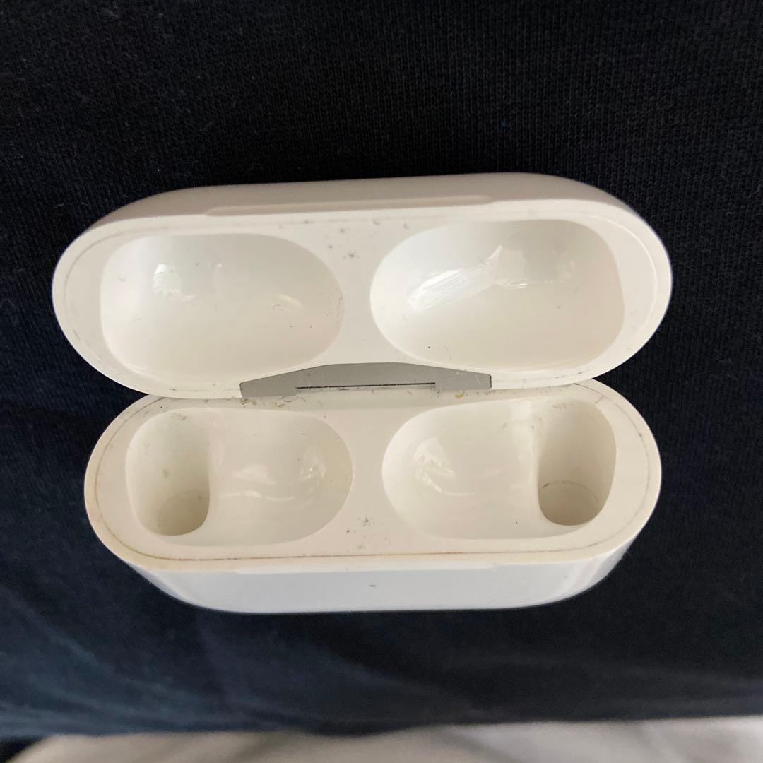 AirPods Pro2 充電ケース付き ※ジャンク品！