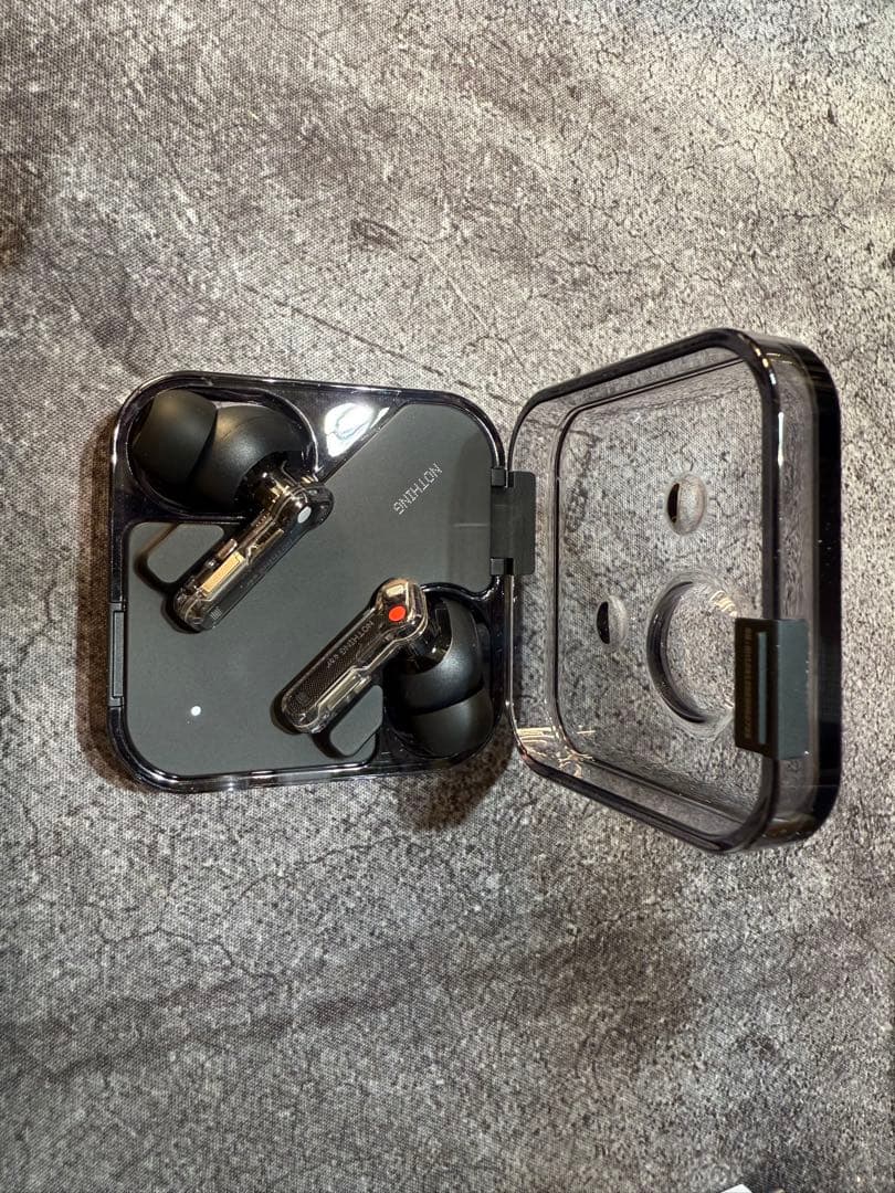 イヤホン Nothing ear