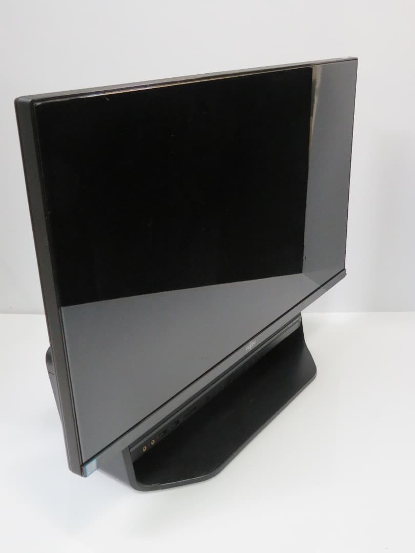 M105A⭐️FUJITSU FMVF90A3B i7-6700HQ SSD256