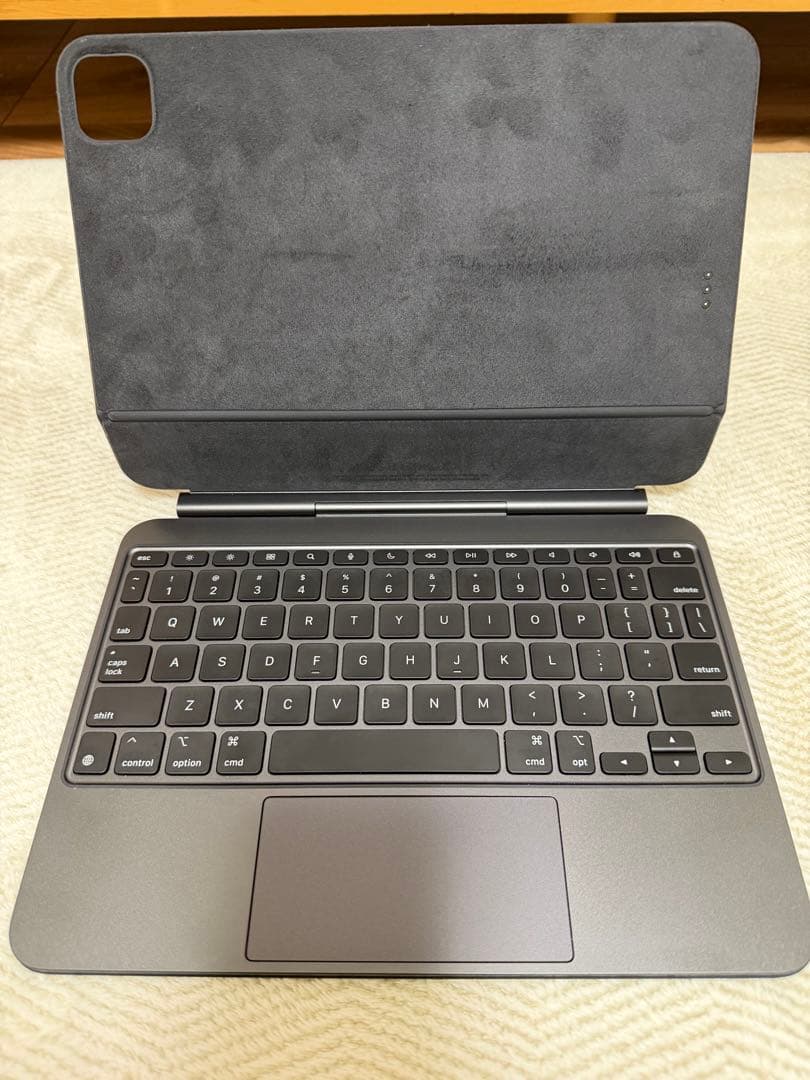 11-inch iPad Pro (M5) Magic Keyboard 英語