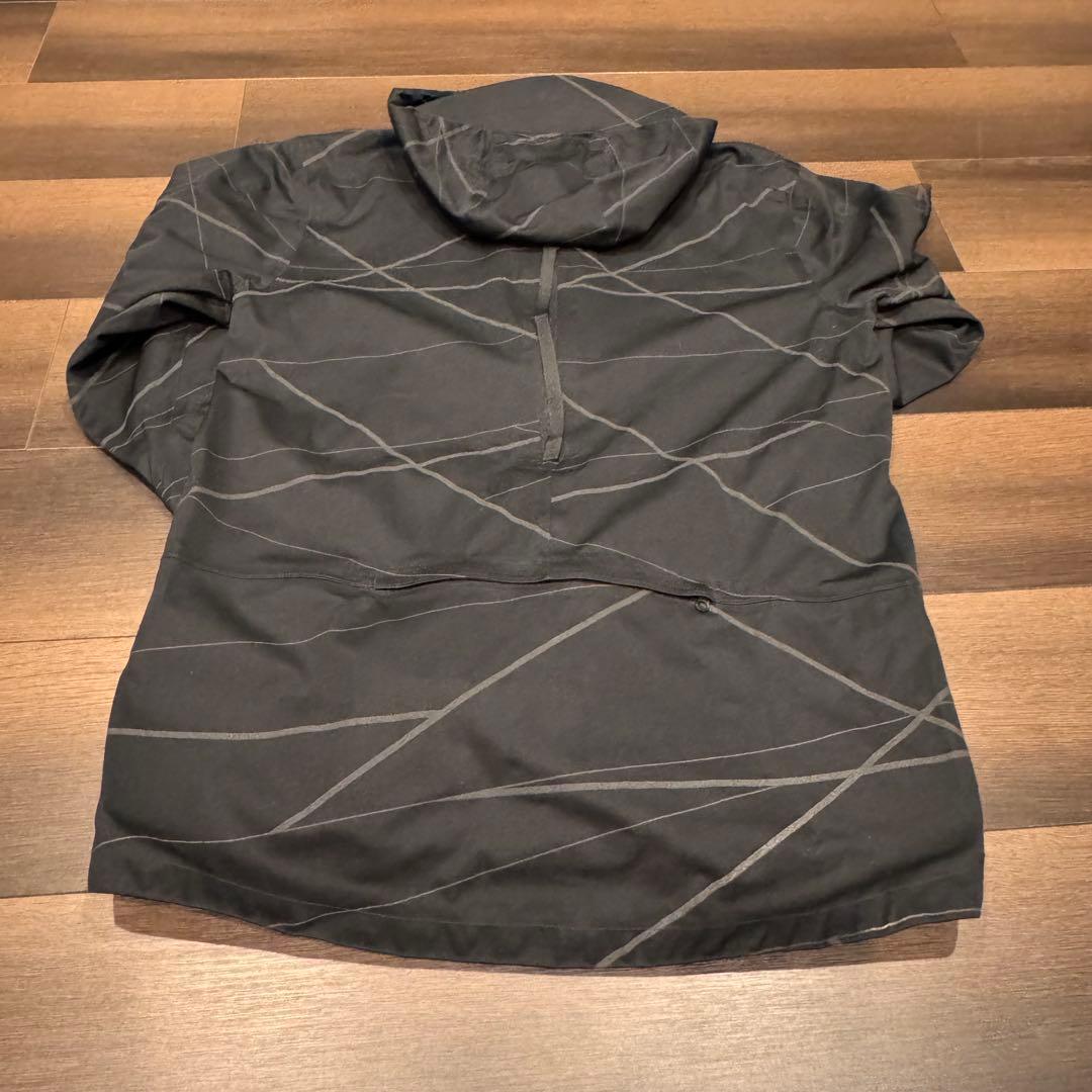 Nike run division stormfit adv ジャケット S