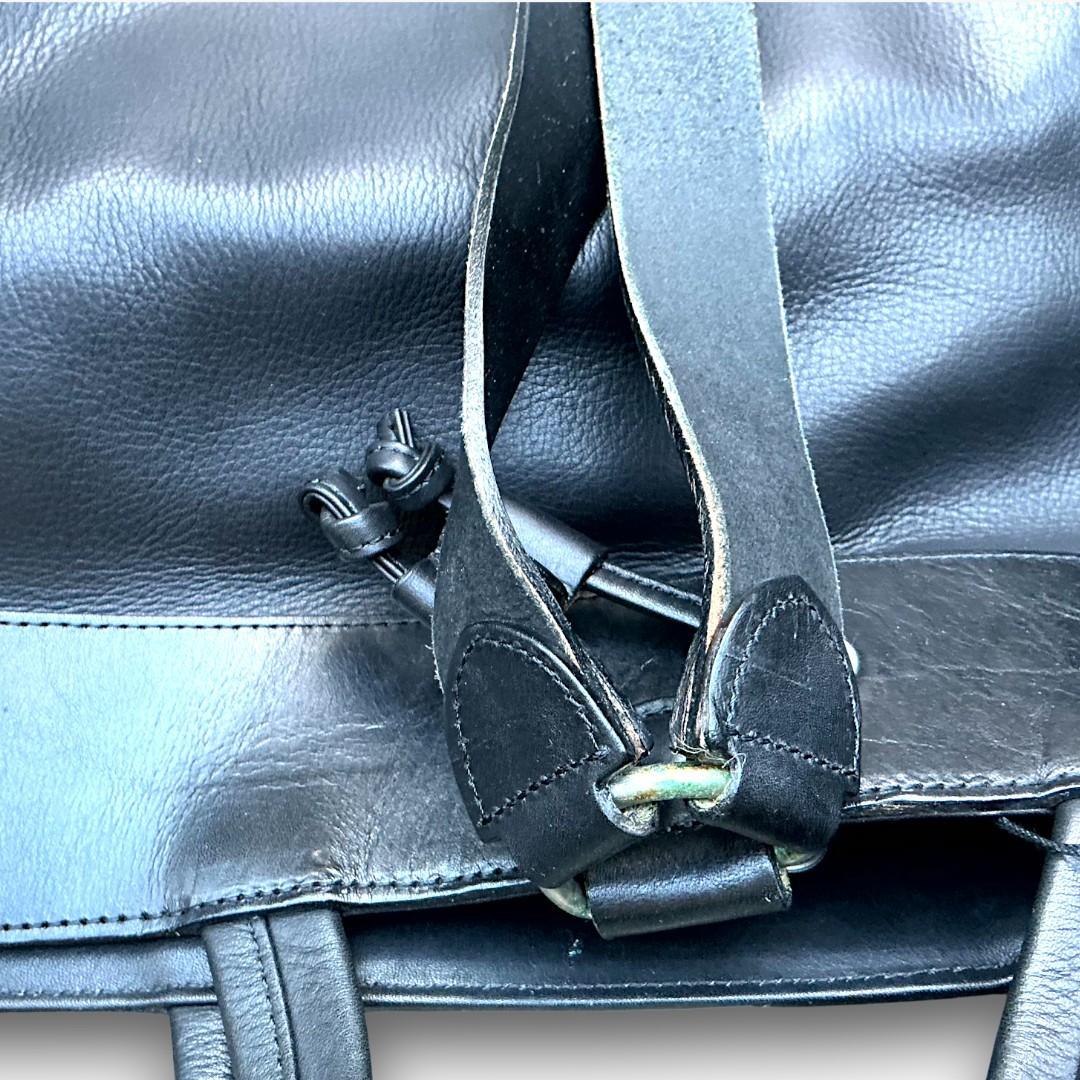 コンポジション　イサムカタヤマ　バックラッシュ 　本革バック　リュック