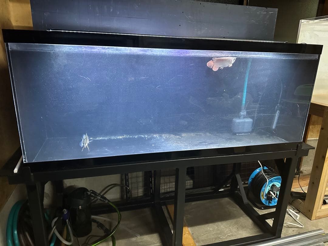 1500×600×600 アクリル水槽　三面ブラック