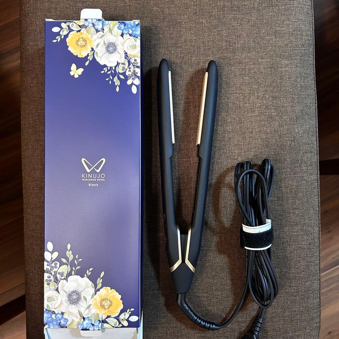 KINUJO 絹女　ストレートヘアアイロン ブラック　DS200BK