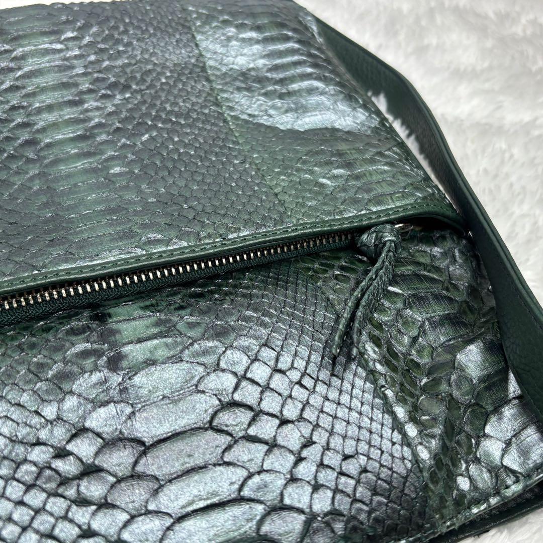 JRA公認 最高級パイソン本革 ショルダーバッグ 大容量 緑黒 縁起物 日本製