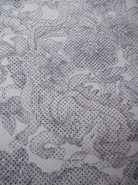 着用少ない！白大島＊本場縞大島紬＊アラベスク＆動物＊着物＊１６４ｃｍ＊裄６３