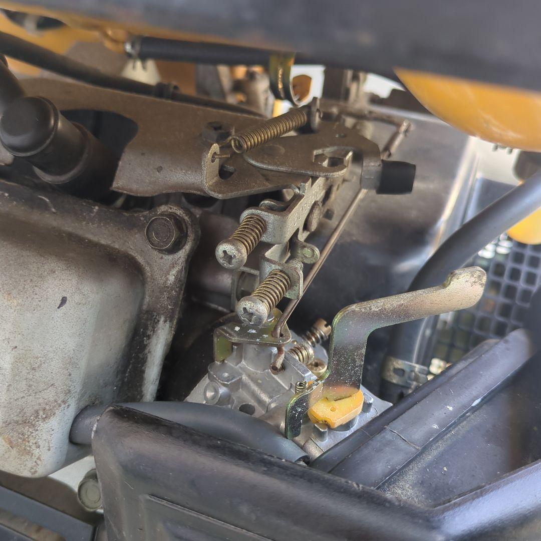 【実動】スズキ　１００V２０００W　発電機　SV2000P