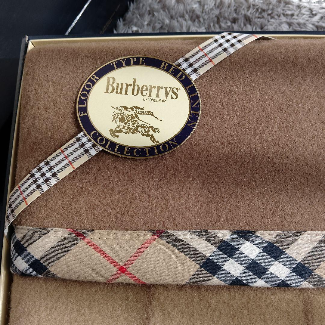新品　バーバリー　毛布　ウール100%　茶系　ノバチェック