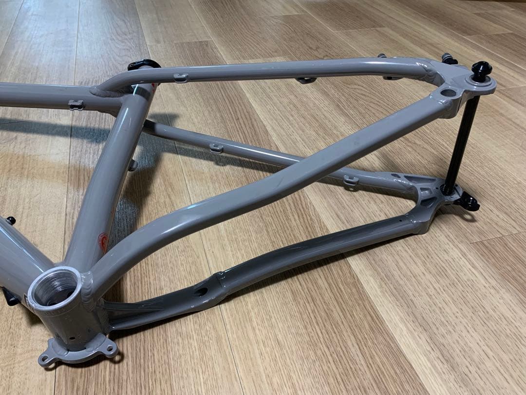 NUKEPROOF SCOUT290 フレーム　Mサイズ　中古
