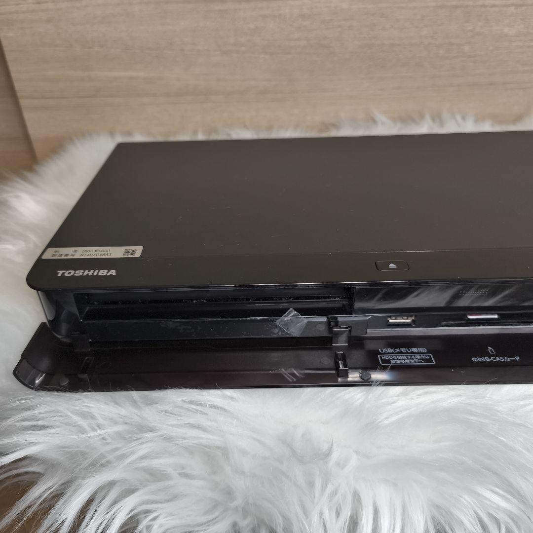 美品 TOSHIBA 2019年 1TBブルーレイレコーダー DBR-W1009
