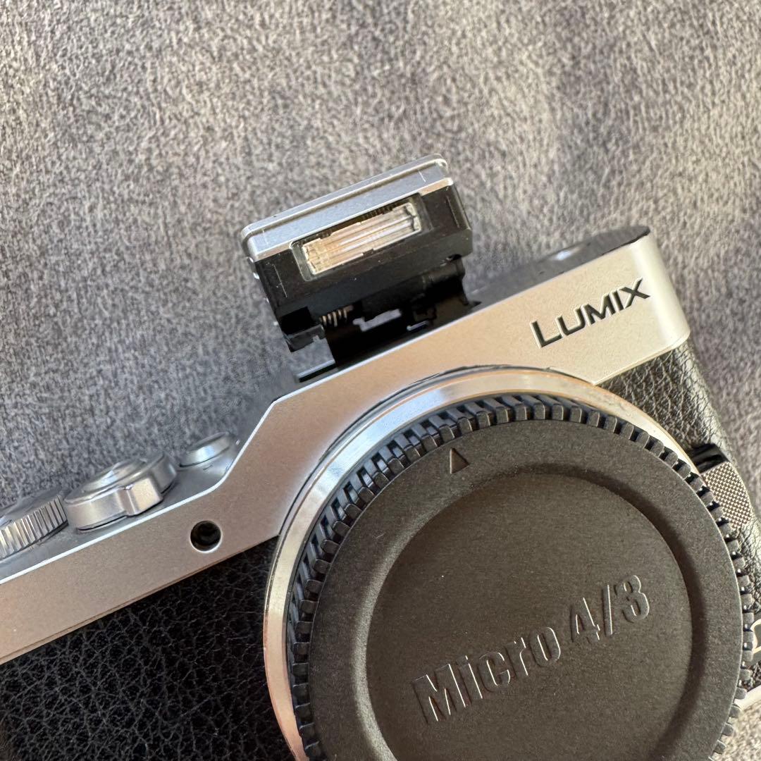 LUMIX DC-GF9 ダイヤル難あり