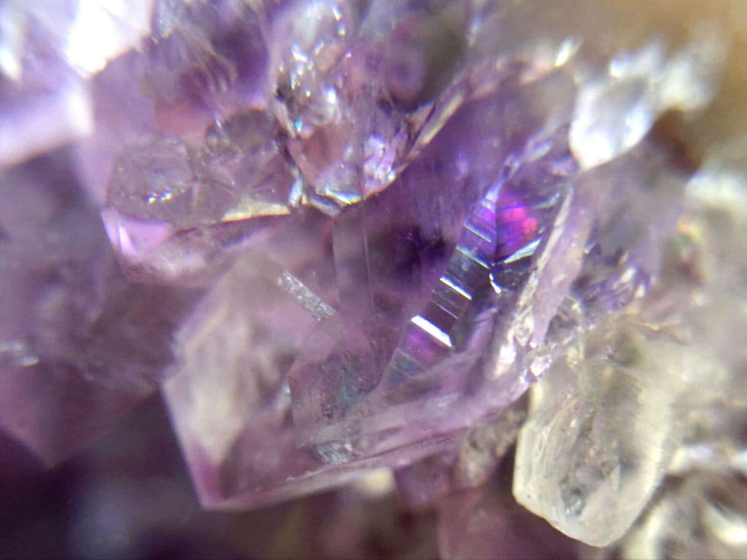 ☆希少☆縁起物☆高透明☆ウルグアイ産アメジストクラスター　瑪瑙共生　原石　⑩