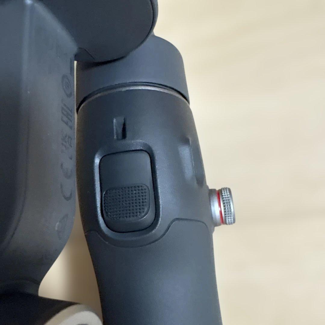 DJI Osmo Mobile 7 Proスマートフォン用ジンバル　数回使用のみ