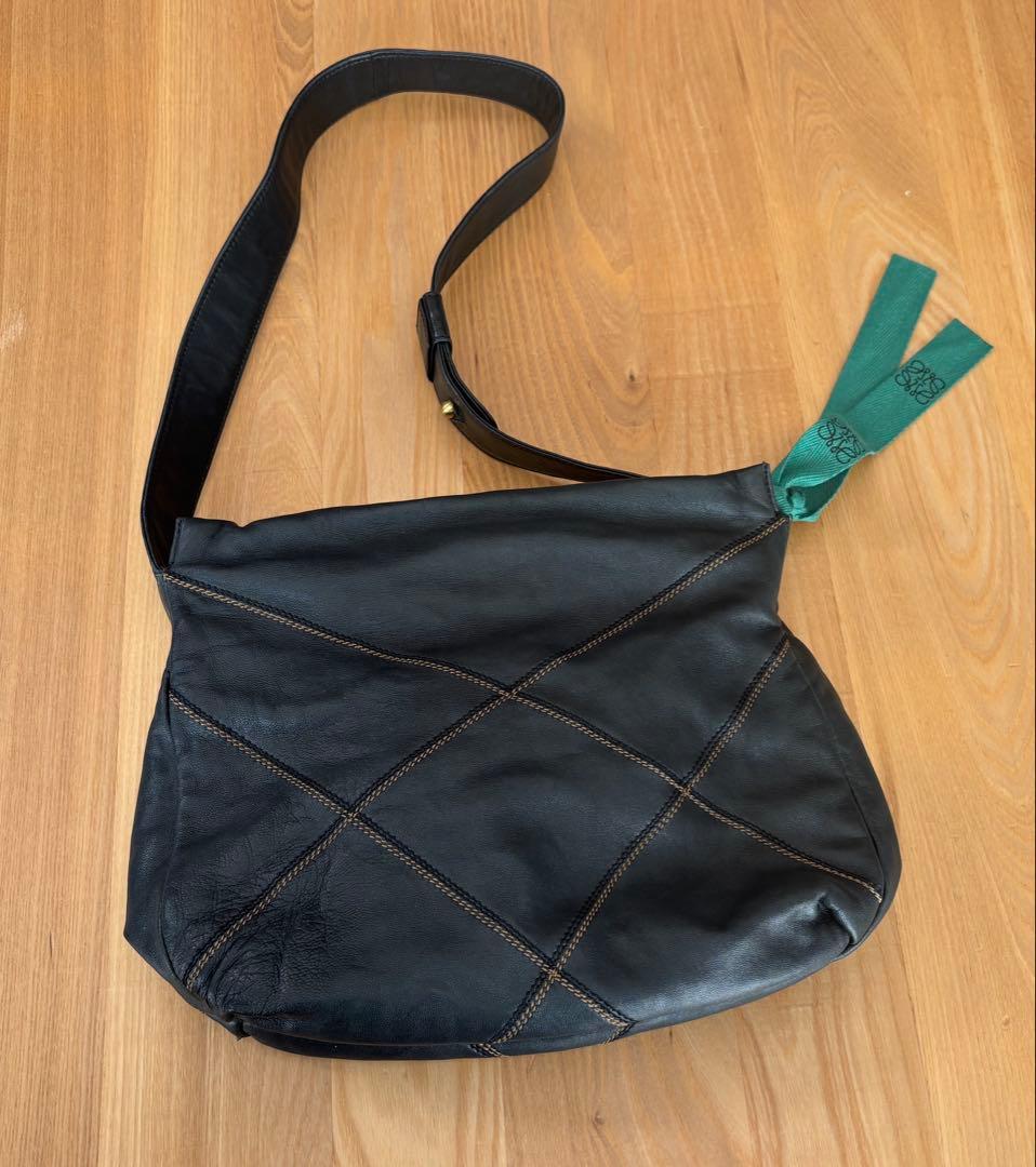 LOEWE クロスデザイン ステッチ ショルダーバッグ ハンドバッグ トート 黒
