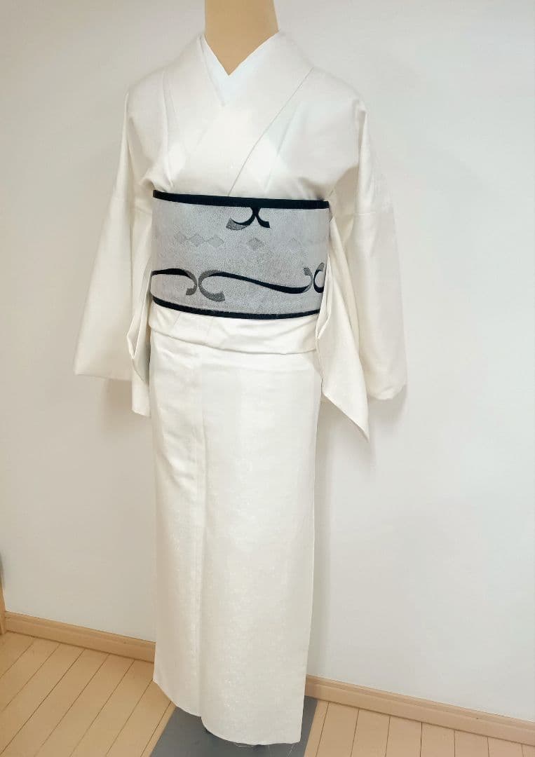 洗える色無地　花唐草地紋　ジャガード織　袷 Ｍサイズ