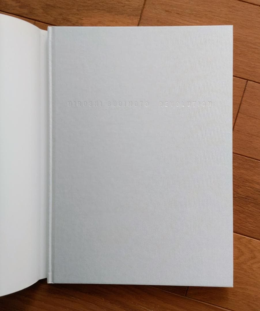 杉本博司　HIROSHI SUGIMOTO REVOLUTION