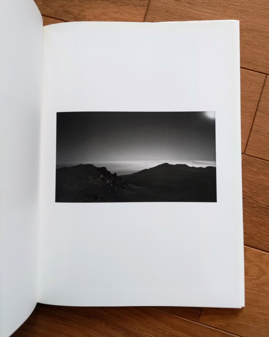 杉本博司　HIROSHI SUGIMOTO REVOLUTION
